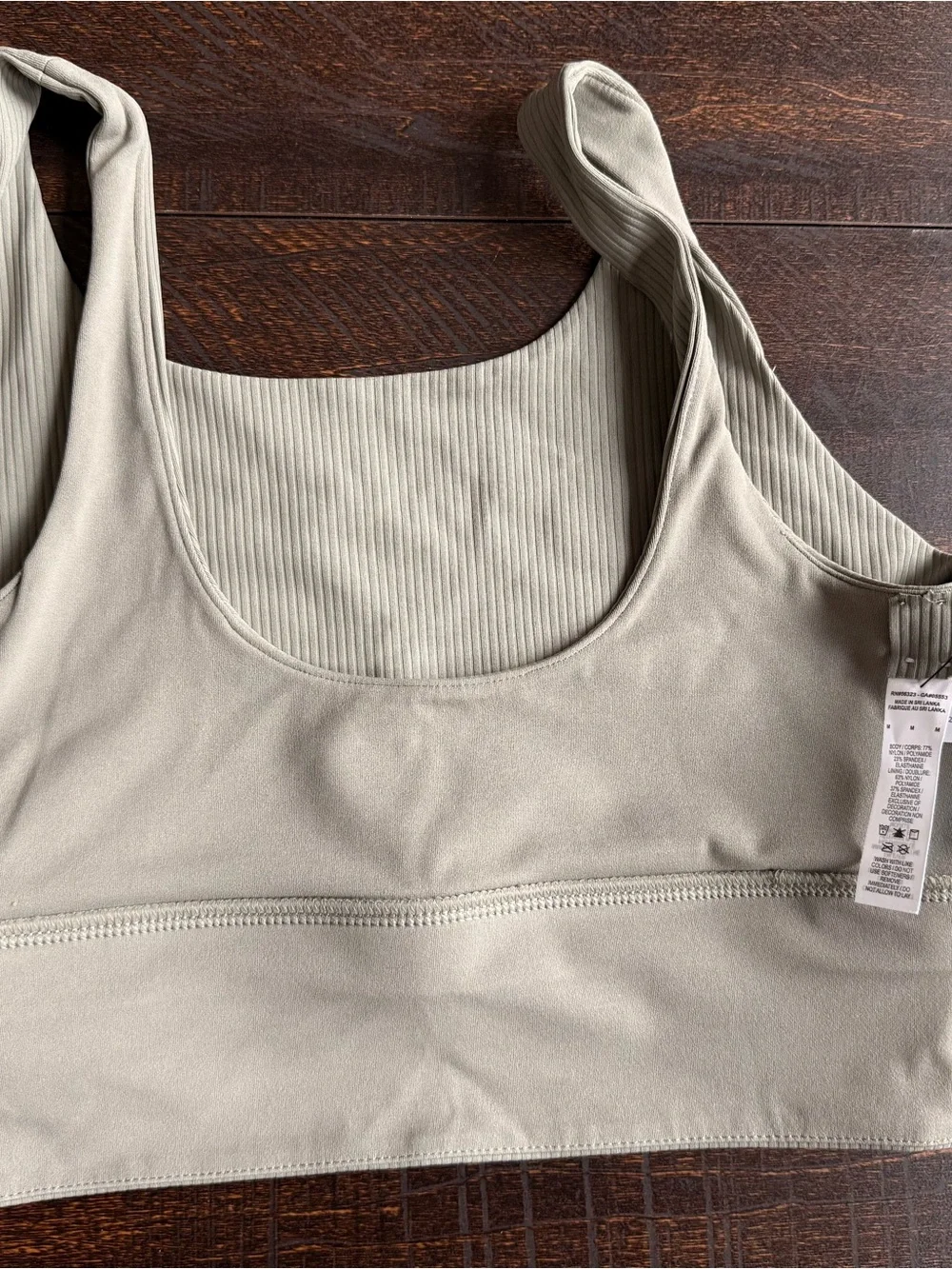 NIKE // Zenvy Ribbed Longline Bra Top in Light Army - Picture 4 of 5